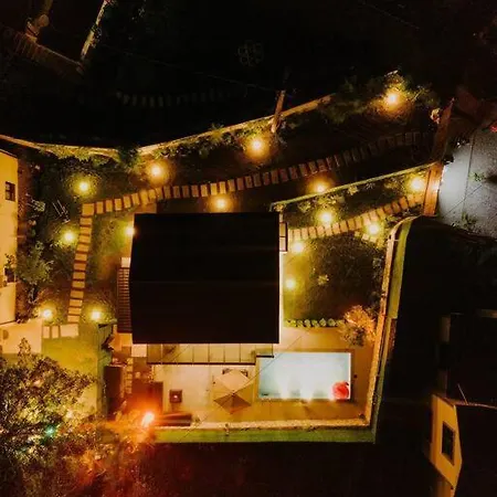 Shino Sapanca'da Sicak Havuzlu Tatil Keyfi! Sapanca